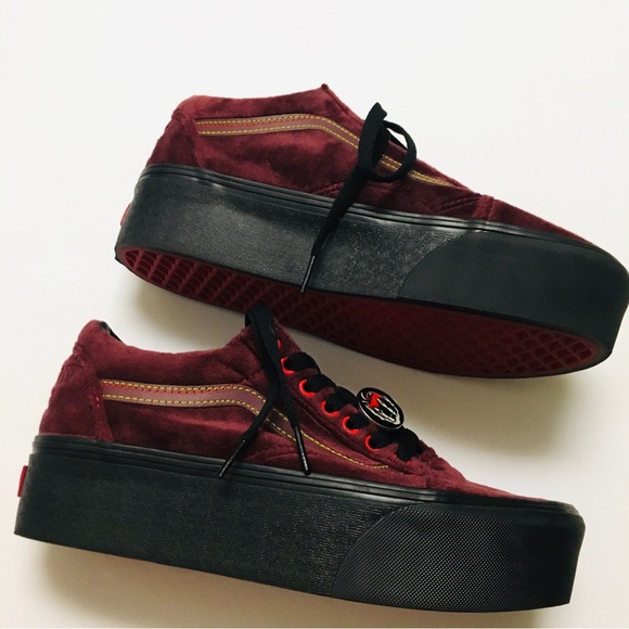 Vans Disney “Magic Mirror On The Wall” Platform Sneakers Size 8 Suede Burgundy - Picture 9 of 15